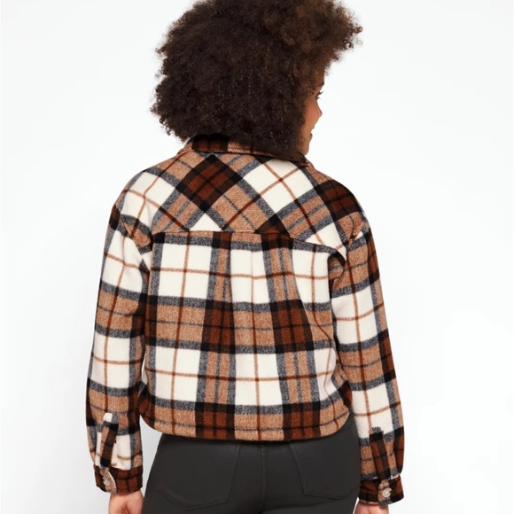 Blank NYC Plaid Cropped Shacket Shirt Jacket in All The Best Size Small - Picture 4 of 15